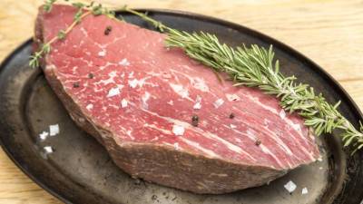 Ирина Бережная - Диетолог назвала безопасное количество красного мяса для человека - mir24.tv