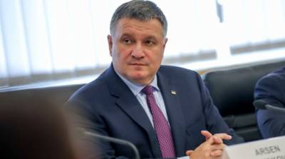 Социологи выяснили, как украинцы восприняли отставку Авакова - ru.slovoidilo.ua - Украина