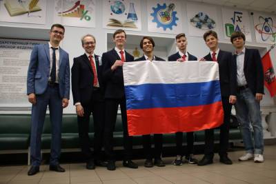 Владимир Путин - Владимир Путин поздравил победителей Международной школьной олимпиады по химии – Учительская газета - ug.ru - Россия