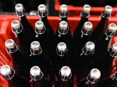 Минздрав предложил запретить покупку крепкого алкоголя до 21 года - u24.ru - Россия