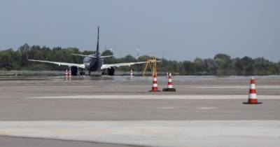 Просили ненужную справку: калининградец подал в суд на авиакомпанию Nordwind - klops.ru - Белоруссия - Минск