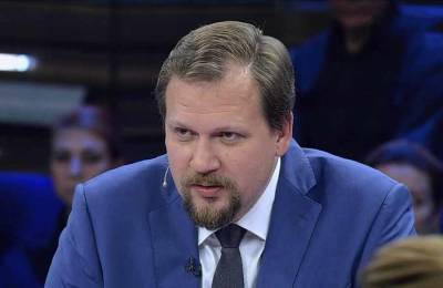 Ренат Кузьмин - Играя в русофобскую игру, украинская власть не понимает, что этим уничтожает страну – эксперт - news-front.info - Россия - Украина