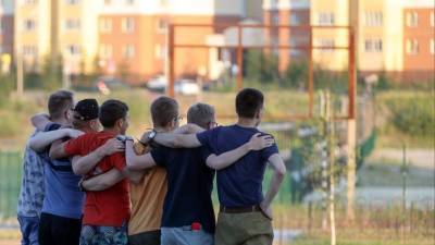Каких друзей ценят и какими товарищами являются разные знаки зодиака - 5-tv.ru