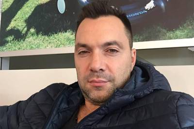 Алексей Арестович Донбассу - На Украине заявили об «исторических правах» на русский язык - lenta.ru - Украина