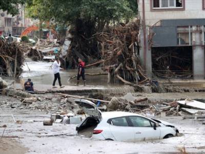 В Турции после пожаров начались аномальные паводки: погибло 9 человек - unn.com.ua - Украина - Киев - Турция