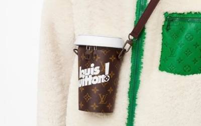 Louis Vuitton - Бренд LV выпустил сумку-стакан и брелок-морковь - korrespondent.net - Украина