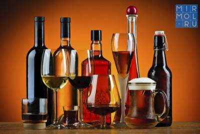Минздрав РФ разработал законопроект о запрете на продажу крепкого алкоголя людям до 21 года - mirmol.ru - Россия