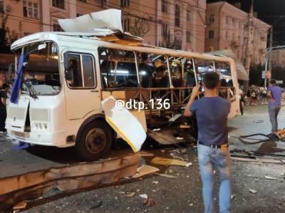Виталий Шабалатов - В Воронеже произошел взрыв в автобусе. Пострадали 14 человек - gordonua.com - Россия - Украина - Воронеж - Воронежская обл.