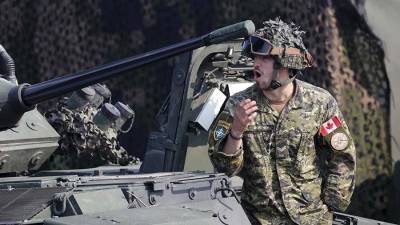 Канада решила отправить спецназ в Кабул для вывоза посольства - iz.ru - США - Англия - Израиль - Канада - Кабул