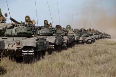 Боевики на Донбассе размещают танки, гаубицы и БМП - lenta.ua - Украина - Донецкая обл.