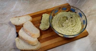 Не будете успевать готовить: рецепт вкусной и полезной намазки из кабачков и сыра - ukrainianwall.com - Украина