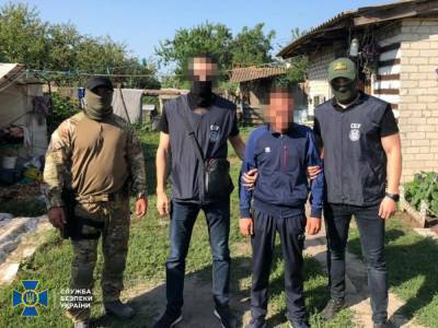 Обстреливали позиции украинских военных. СБУ заявила о задержании двух бывших боевиков "Л/ДНР" - gordonua.com - Россия - Украина - Крым - Луганская обл. - ДНР - Донецк - ЛНР - Докучаевск - Донецкая обл.