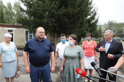 Олег Мельниченко - В Пачелме Олег Мельниченко поручил организовать ремонт детсада «Росток» - mk.ru - Пензенская обл.
