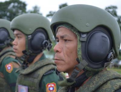 Военнослужащие Лаоса осваивают в Приморье российскую технику - vpk-news.ru - Россия - Приморье край - Лаос