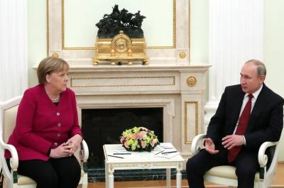 Владимир Путин - Ангела Меркель - Штеффен Зайберт - В Кремле подтвердили встречу Путина и Меркель в Москве - pnp.ru - Москва - Россия - Германия - Берлин