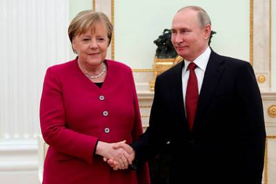 Владимир Путин - Ангела Меркель - Штеффен Зайберт - В Кремле подтвердили переговоры Путина и Меркель - lenta.ru - Москва - Россия - Украина - Киев - Германия