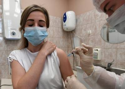Вакцинация "Спутником V" не влияет на репродуктивную функцию мужчин и женщин - результаты исследований - interfax-russia.ru - Россия