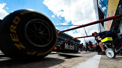Максим Ферстаппен - Установи рекорд пит-стопа в игре от Red Bull и посети гонку Ф1 в Сочи - autosport.com.ru - Россия - Сочи - Бразилия