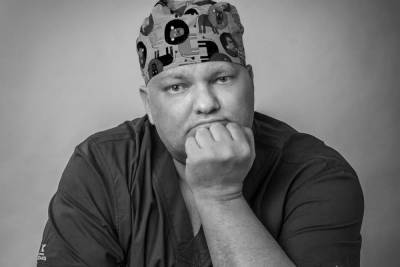 Дмитрий Петровский - Максим Шалунов - Ярославский депутат сосчитал, сколько школ можно построить на зарплату хоккеистов - yar.mk.ru - Ярославль