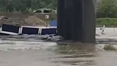 Машина ушла под воду вместе с водителем в Анапе - iz.ru - Анапа - Израиль