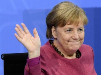 Ангела Меркель - Стало известно, какую пенсию будет получать Меркель после ухода с поста канцлера - unn.com.ua - Украина - Киев - Германия