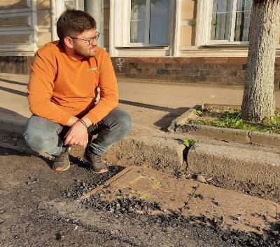В центре Смоленска сохранили уникальный люк - rabochy-put.ru - Смоленск