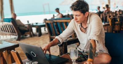 Не сгореть на работе. Какие проблемы со здоровьем угрожают тем, кто не дает себе отпуска - focus.ua - Украина