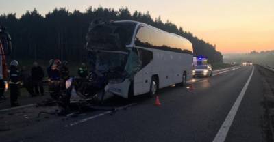 Под Владимиром экскурсионный автобус влетел в грузовик, 22 человека пострадали - reendex.ru - Москва - Россия - Владимирская обл. - Ярославль