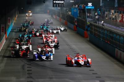 Робин Фряйнс - Формула E: Шансы на титул сохраняют 18 гонщиков - f1news.ru - Берлин