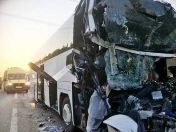 Вологодский автобус попал в страшную аварию на трассе М-8 во Владимирской области - vologda-poisk.ru - Москва - Владимирская обл. - Архангельск - Вологда - район Александровский