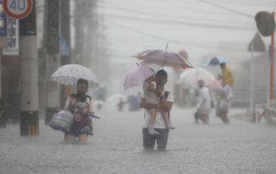 В Японии дожди привели к наводнениям - korrespondent.net - Украина - Япония