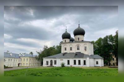 Новгородцы не захотели видеть на Антониевской набережной киоски и достопримечательности - mk.ru