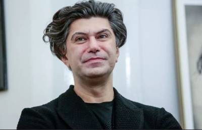 Николай Цискаридзе - Николая Цискаридзе сняли с полуголыми мальчиками - фото - pupolita.ru - Грузия