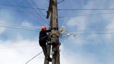 Непогода оставила без электричества свыше 100 тысяч жителей Краснодарского края - newizv.ru - Анапа - Краснодарский край