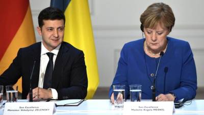 Владимир Зеленский - Виталий Кличко - Ангела Меркель - Андрей Николаенко - Меркель едет на Украину отчитывать Зеленского за Кличко: «Неприятный сюрприз!» - 5-tv.ru - Украина - Киев - Германия - Киев
