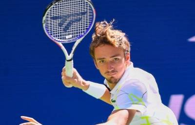 Даниил Медведев - Хуберт Хуркач - Теннис, ATP, Торонто, Полуфинал, Медведев - Изнер, прямая текстовая онлайн трансляция - sport.ru - Россия - США