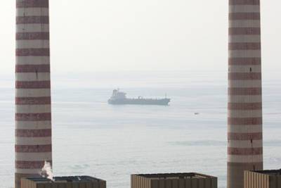 При взрыве газового танкера в Ливане погибли не менее 10 человек - lenta.ru - Ливан - Бейрут