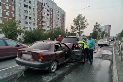 Грудной ребенок попал в больницу в результате действий пьяного водителя в Первоуральске - eburg.mk.ru - Россия - Свердловская обл. - Первоуральск