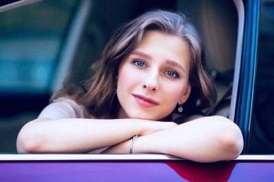 Евгений Медведев - Илья Авербух - Элизабет Арзамасова - У Лизы Арзамазовой и Ильи Авербуха родился ребенок - skuke.net