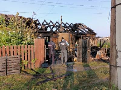 Двое детей и трое взрослых погибли при пожаре в Курганской области – Учительская газета - ug.ru - Россия - Курганская обл.