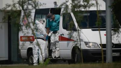 В России четвёртый день подряд более 800 умерших от COVID-19 - svoboda.org - Москва - Россия - Иркутская обл. - Санкт-Петербург - Краснодарский край