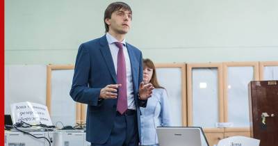 Сергей Кравцов - Кравцов призвал не оценивать школы по результатам Всероссийских проверочных работ - profile.ru - Сочи