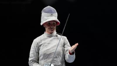 Софья ВЕЛИКАЯ (Великая) - Олимпийская чемпионка по фехтованию Великая высказалась о зарплатах футболистов - russian.rt.com - Россия