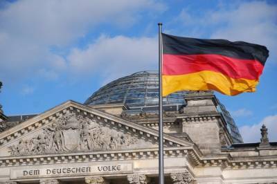 Ангела Меркель - Йорг Мойтен - В Германии объяснили, при каких условиях «Севпоток-2» может сорваться - infox.ru - Германия - Берлин