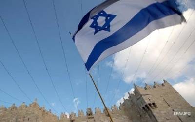 Яир Лапид - Израиль назвал "антисемитским и аморальным" новый закон в Польше - korrespondent.net - Украина - Израиль - Польша - Варшава