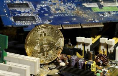 Крипторынок перевалил за отметку $2 трлн благодаря BTC - smartmoney.one - Reuters