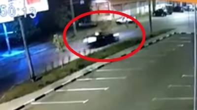 Воронежский дрифтер во время «разворота на 180» протаранил три авто: появилось видео - vestivrn.ru - Воронеж