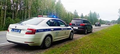 Под Петрозаводском автоинспекторы поймали злостного нарушителя за рулем чужого автомобиля - stolicaonego.ru - Петрозаводск - район Прионежский