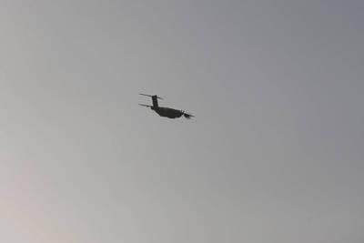 Ашраф Гани - В Таджикистане приземлился самолет с афганскими военными - lenta.ru - Таджикистан - Афганистан