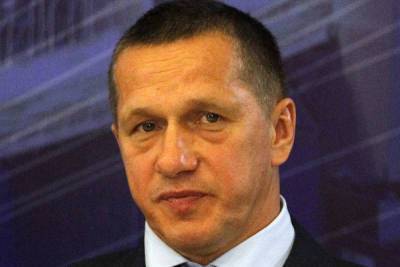 Михаил Мишустин - Юрий Трутнев - Трутнев назвал сроки прекращения разговоров о принадлежности Курил - mk.ru - Россия - Приморье край